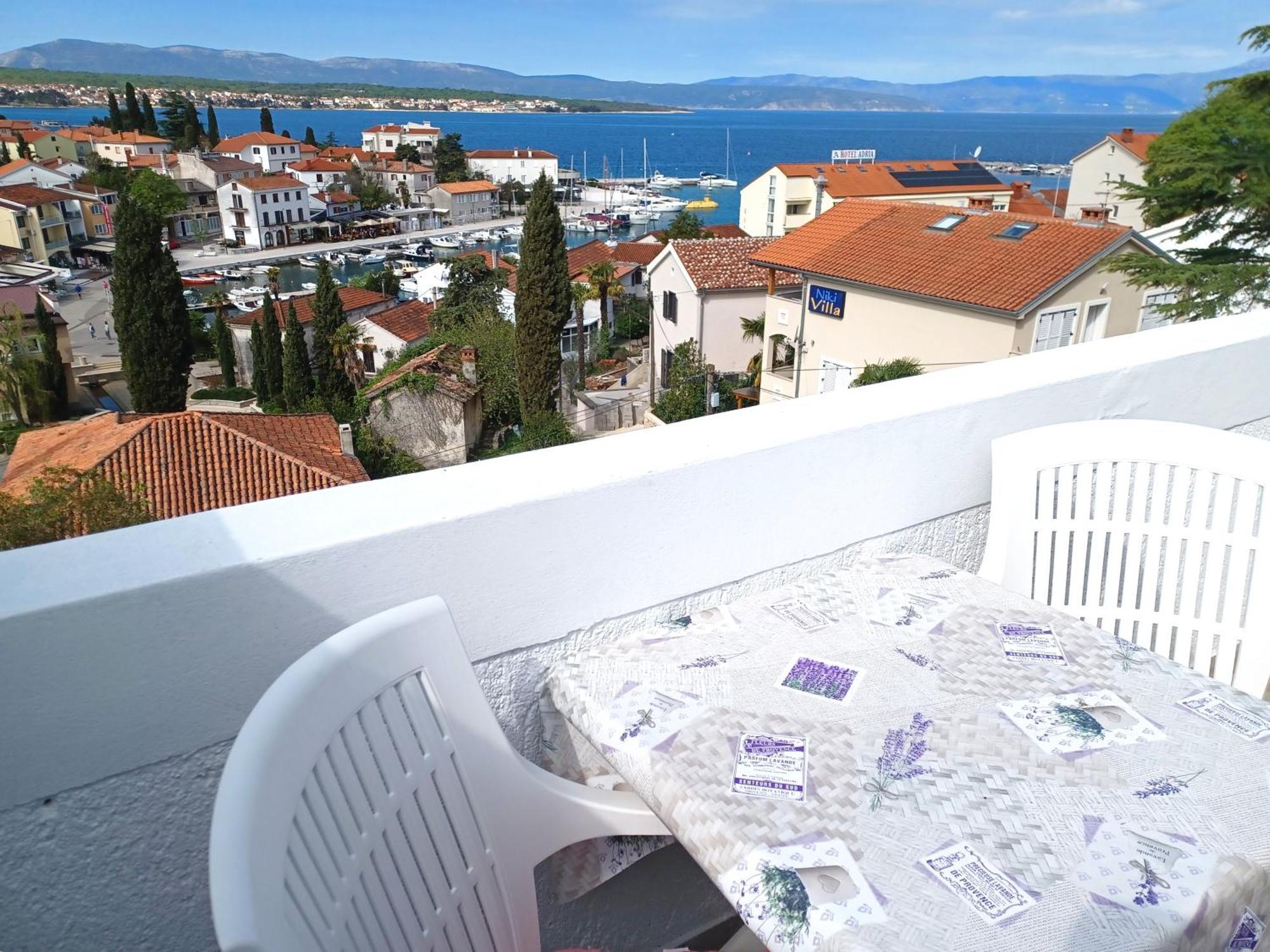 Guesthouse Cecilia 2 Malinska Kültér fotó