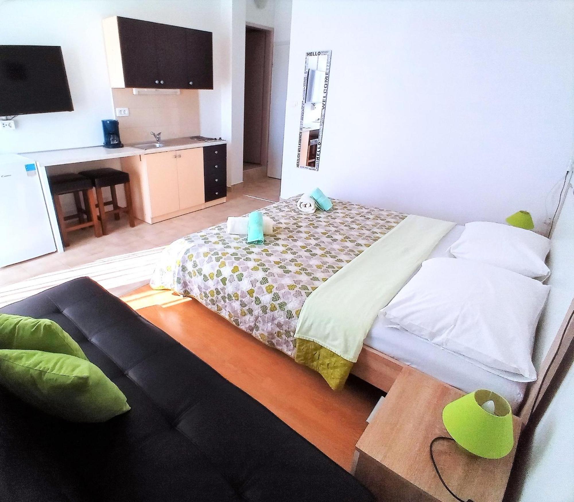 Guesthouse Cecilia 2 Malinska Kültér fotó