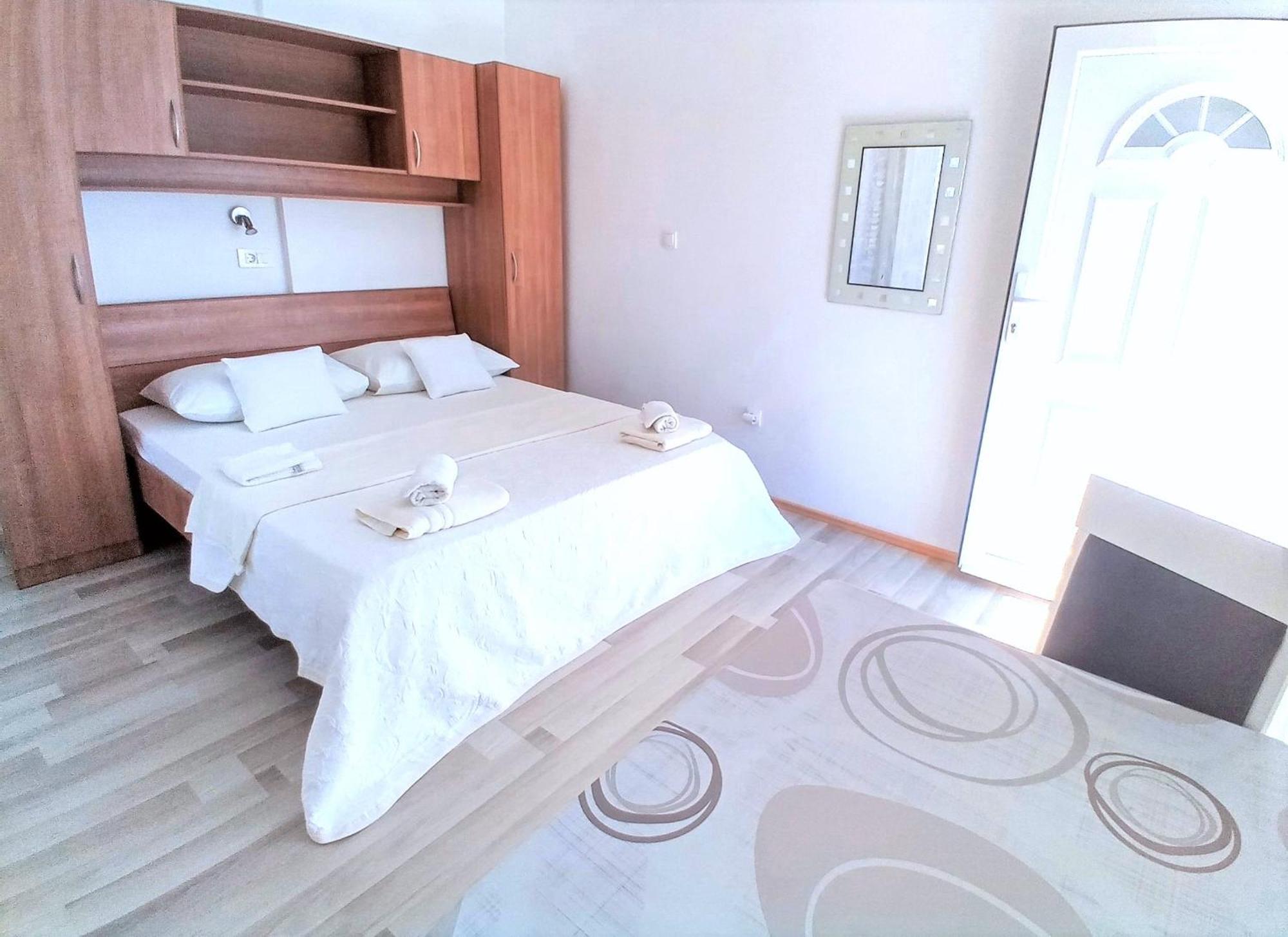 Guesthouse Cecilia 2 Malinska Kültér fotó