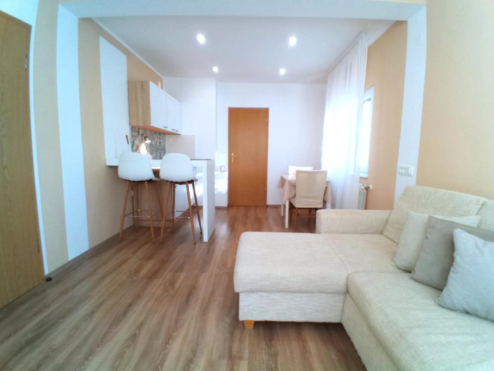 Guesthouse Cecilia 2 Malinska Kültér fotó