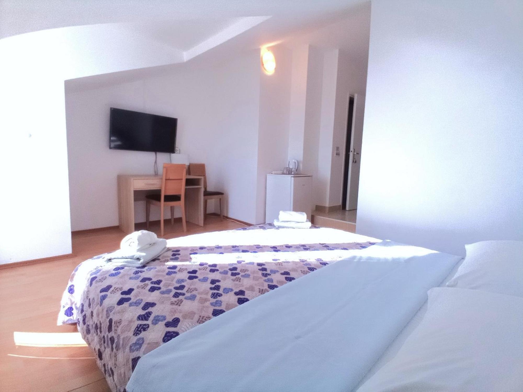 Guesthouse Cecilia 2 Malinska Kültér fotó
