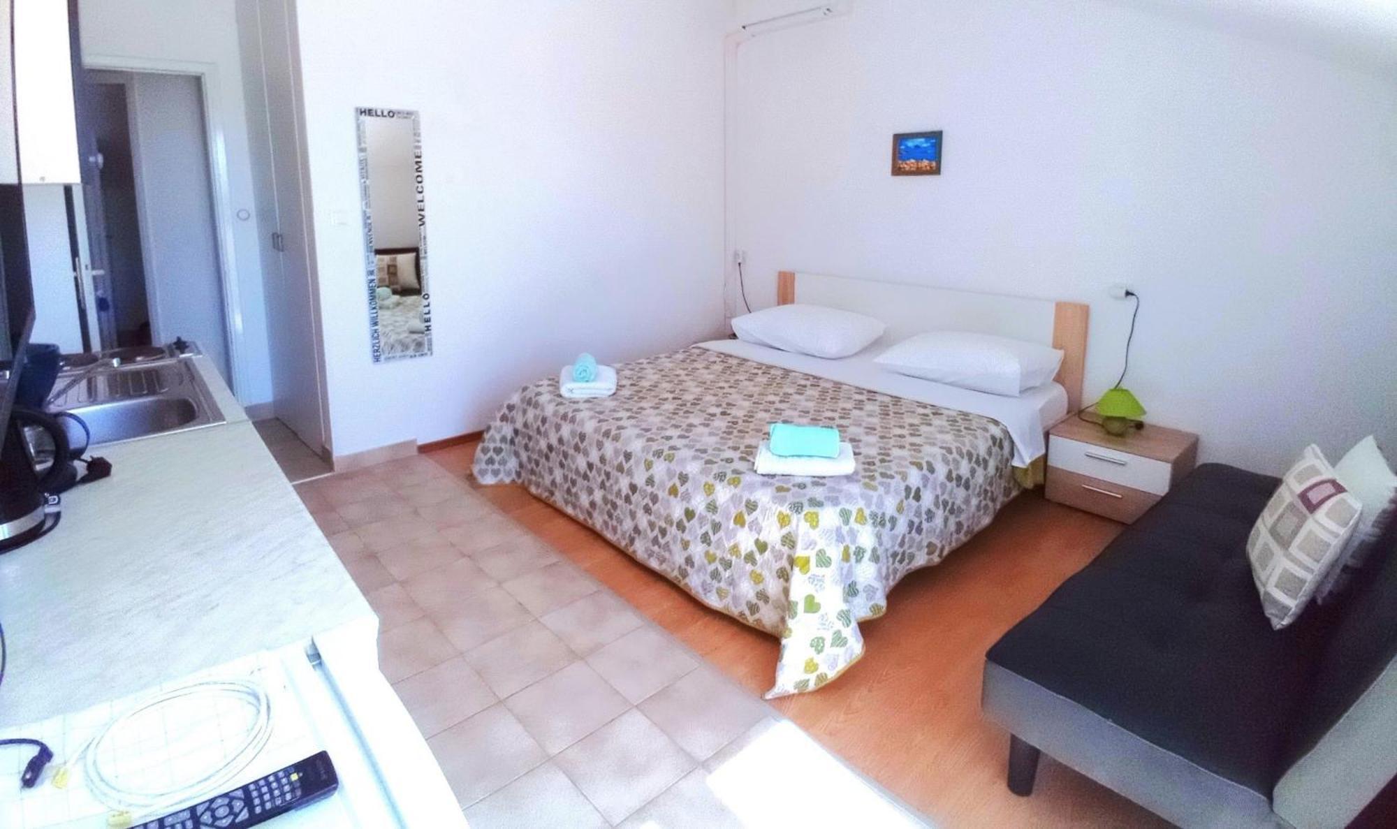 Guesthouse Cecilia 2 Malinska Kültér fotó